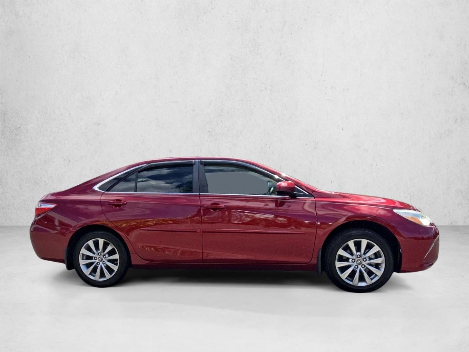 2017 Toyota Camry XLE Auto (SE)
