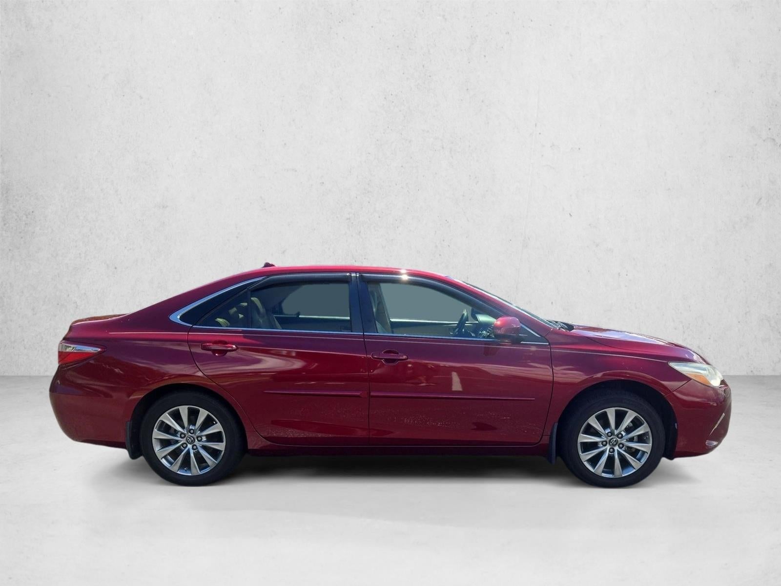 2017 Toyota Camry XLE Auto (SE)