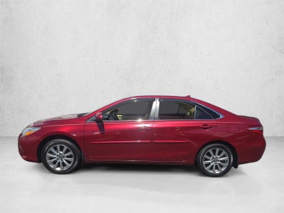 2017 Toyota Camry XLE Auto (SE)