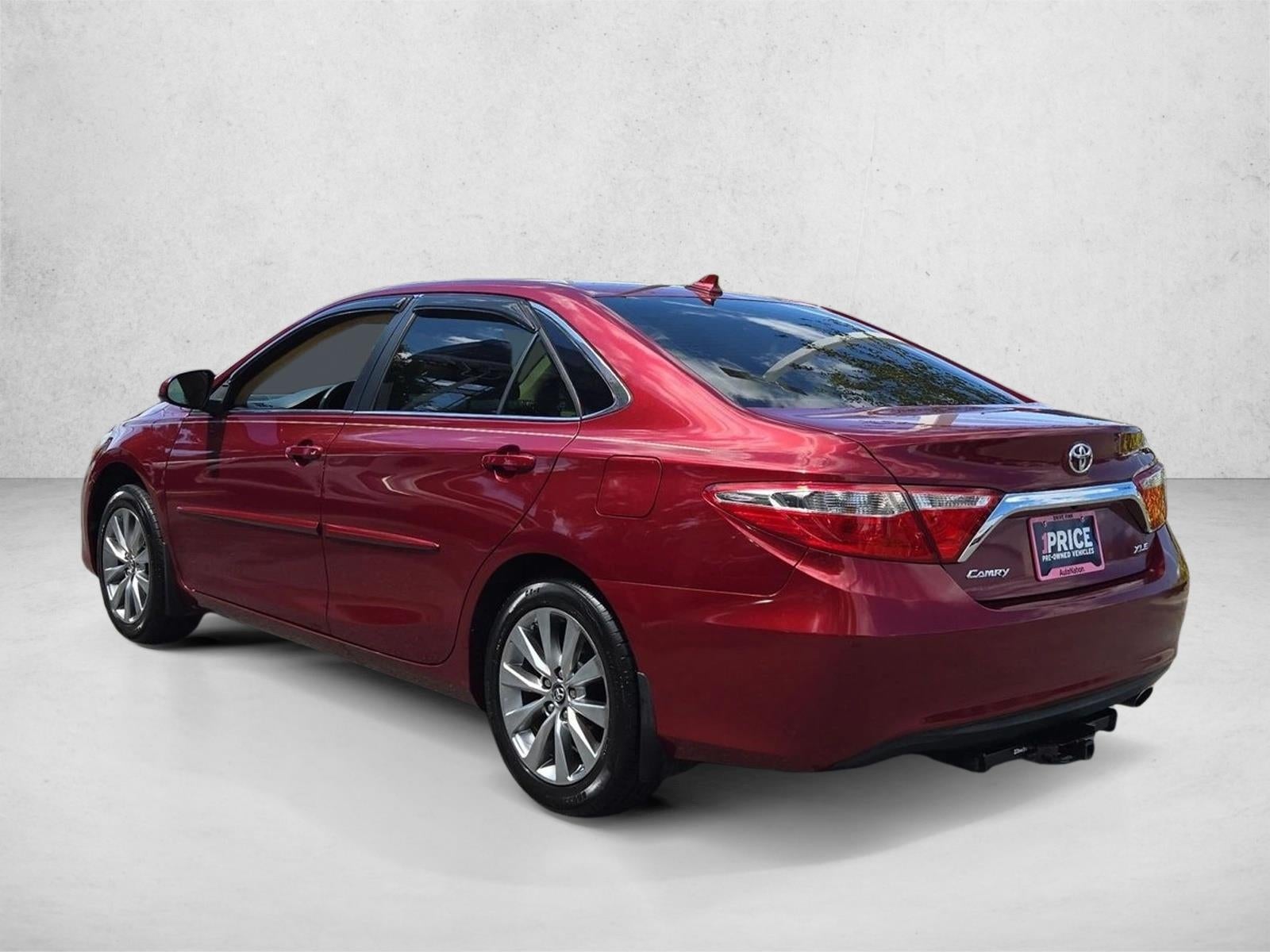 2017 Toyota Camry XLE Auto (SE)