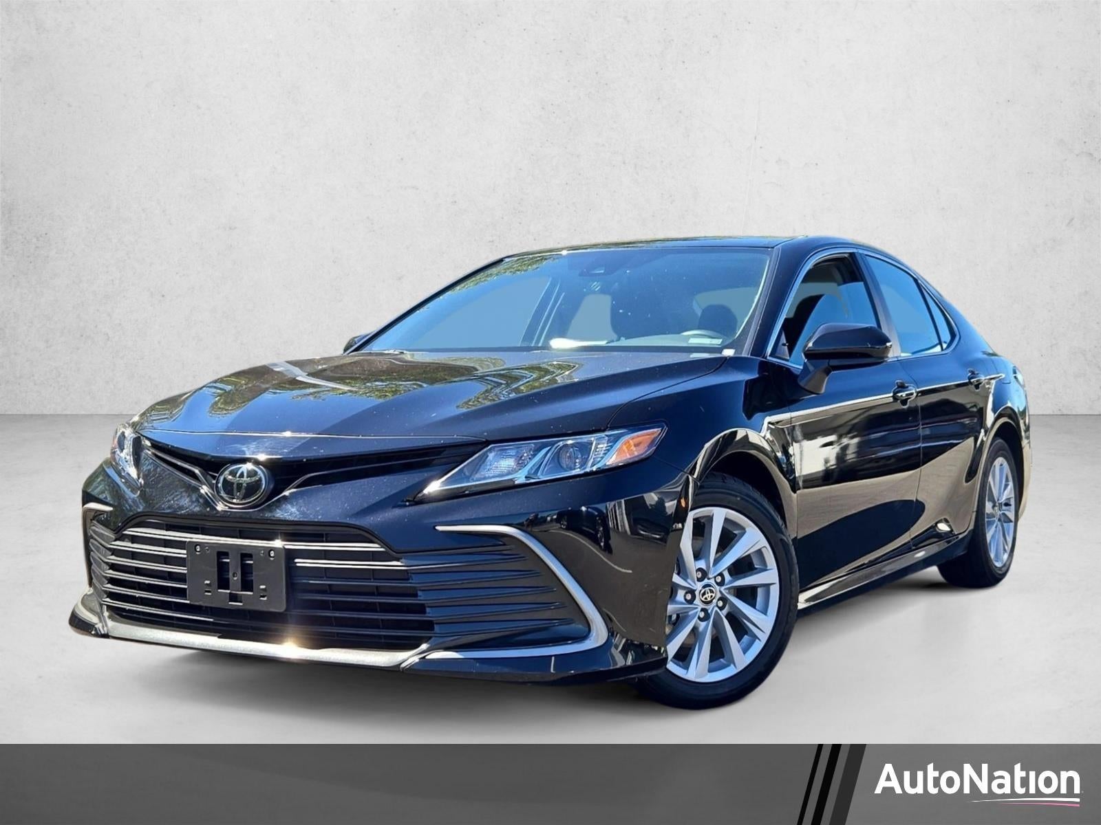 2024 Toyota Camry LE Auto (Natl)