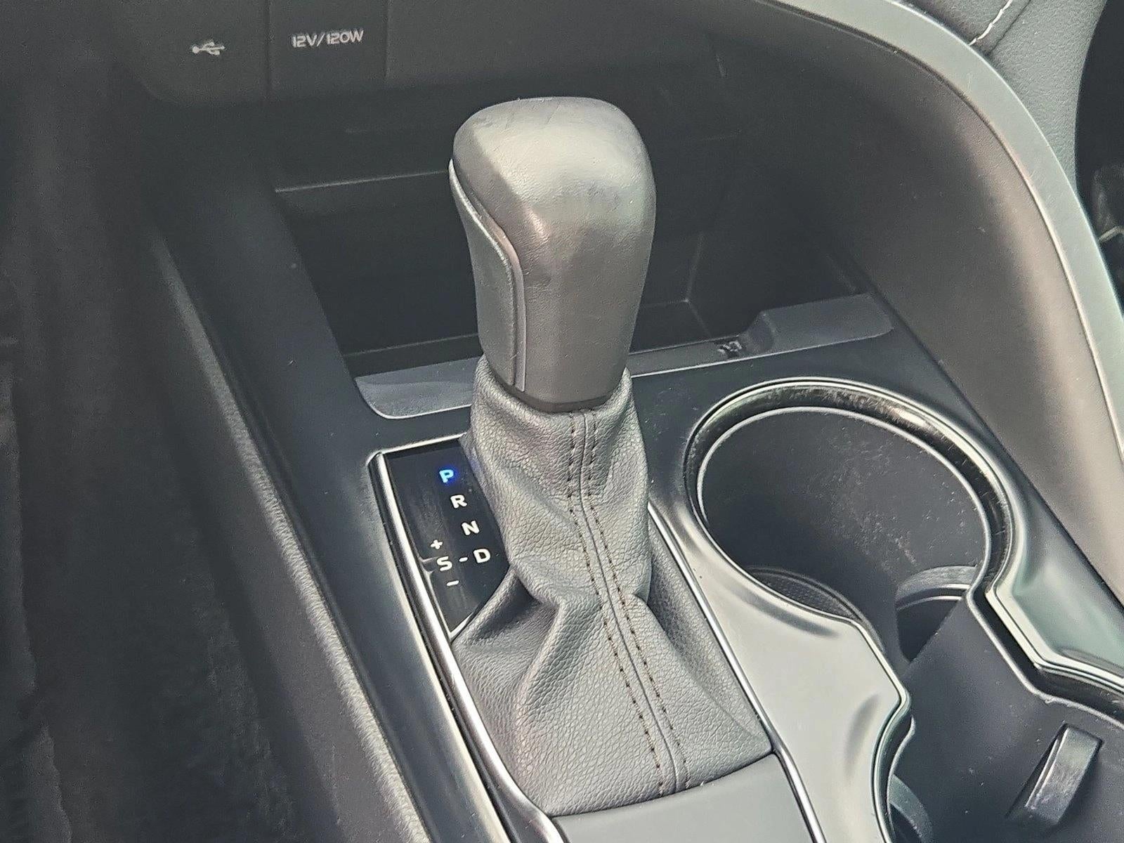 2020 Toyota Camry SE Auto AWD (Natl)