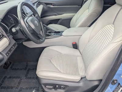 2024 Toyota Camry SE Auto (SE)