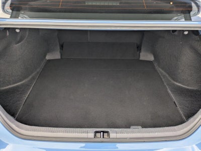 2024 Toyota Camry SE Auto (SE)