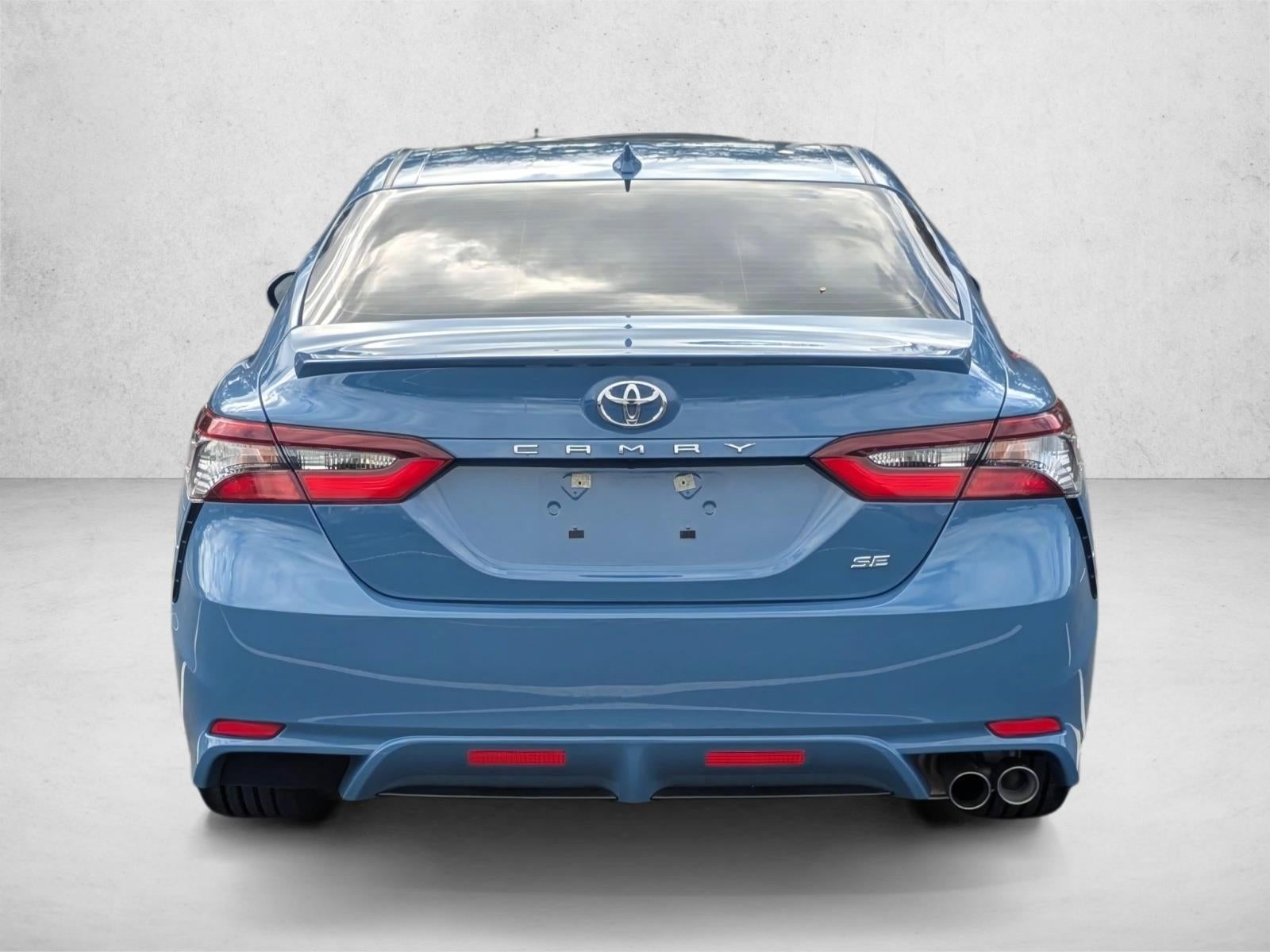 2024 Toyota Camry SE Auto (SE)