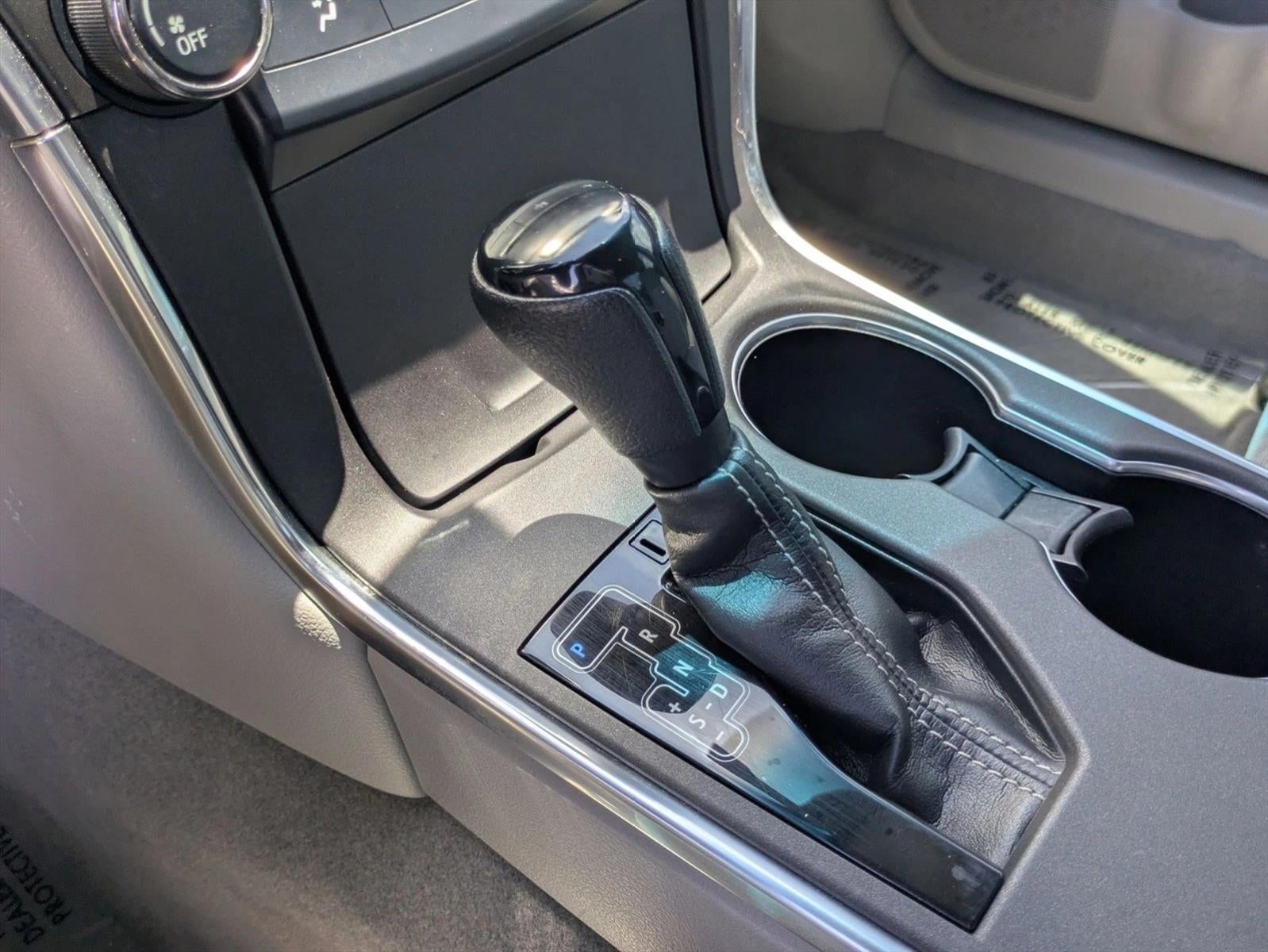 2016 Toyota Camry 4dr Sdn I4 Auto LE (SE)