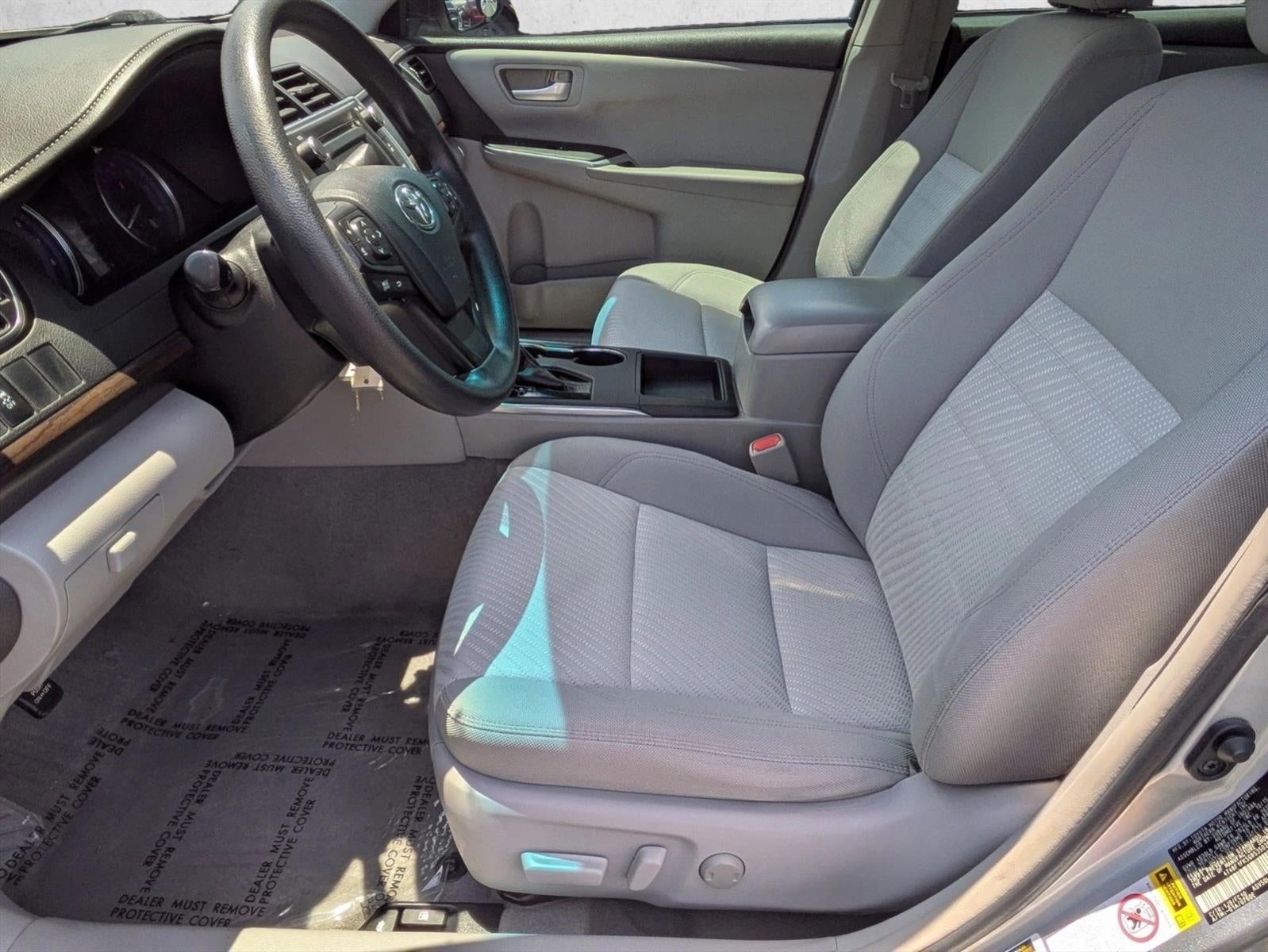 2016 Toyota Camry 4dr Sdn I4 Auto LE (SE)