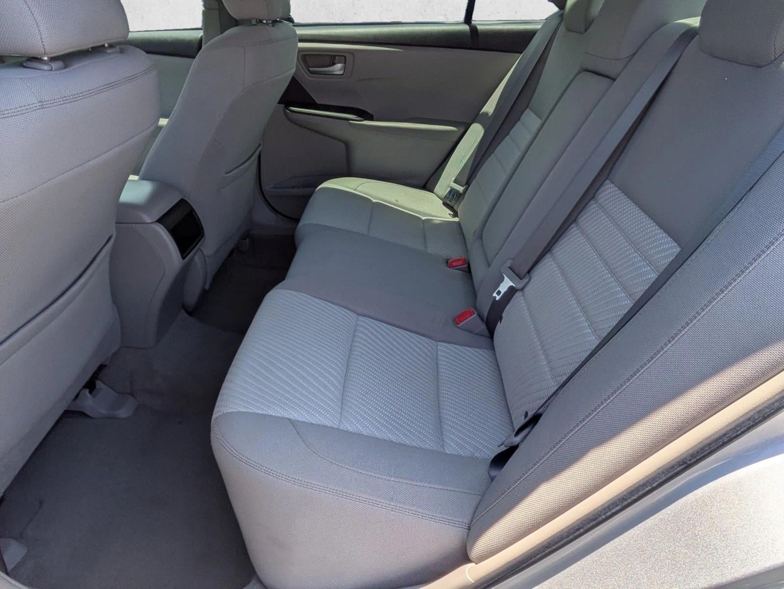 2016 Toyota Camry 4dr Sdn I4 Auto LE (SE)