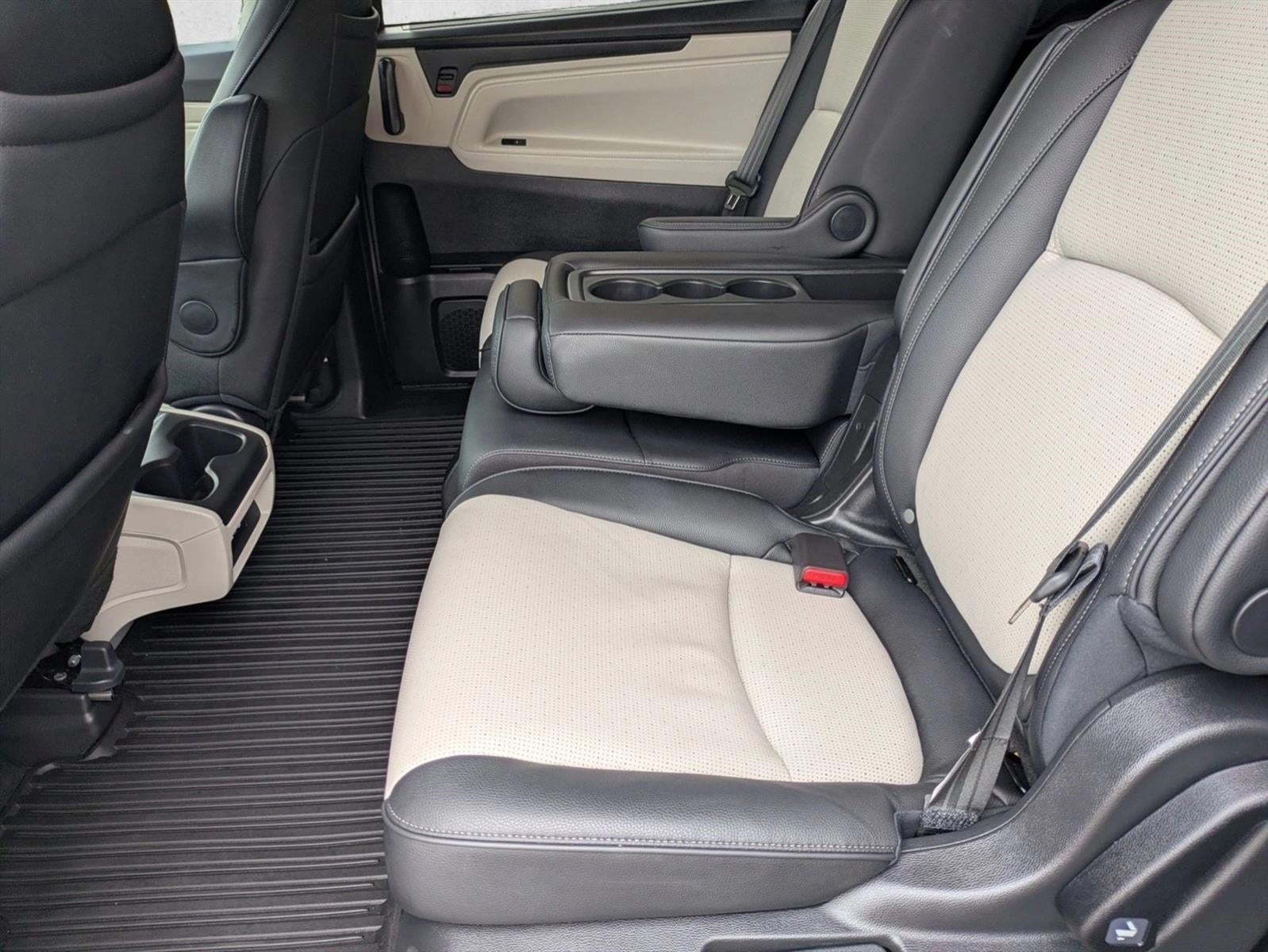 2025 Honda Odyssey Elite Auto