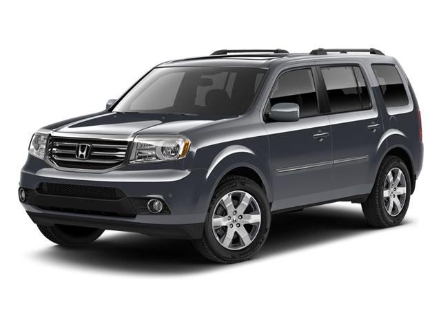 2012 Honda Pilot 2WD Touring with DVD Rear Entertainment System and Navigation