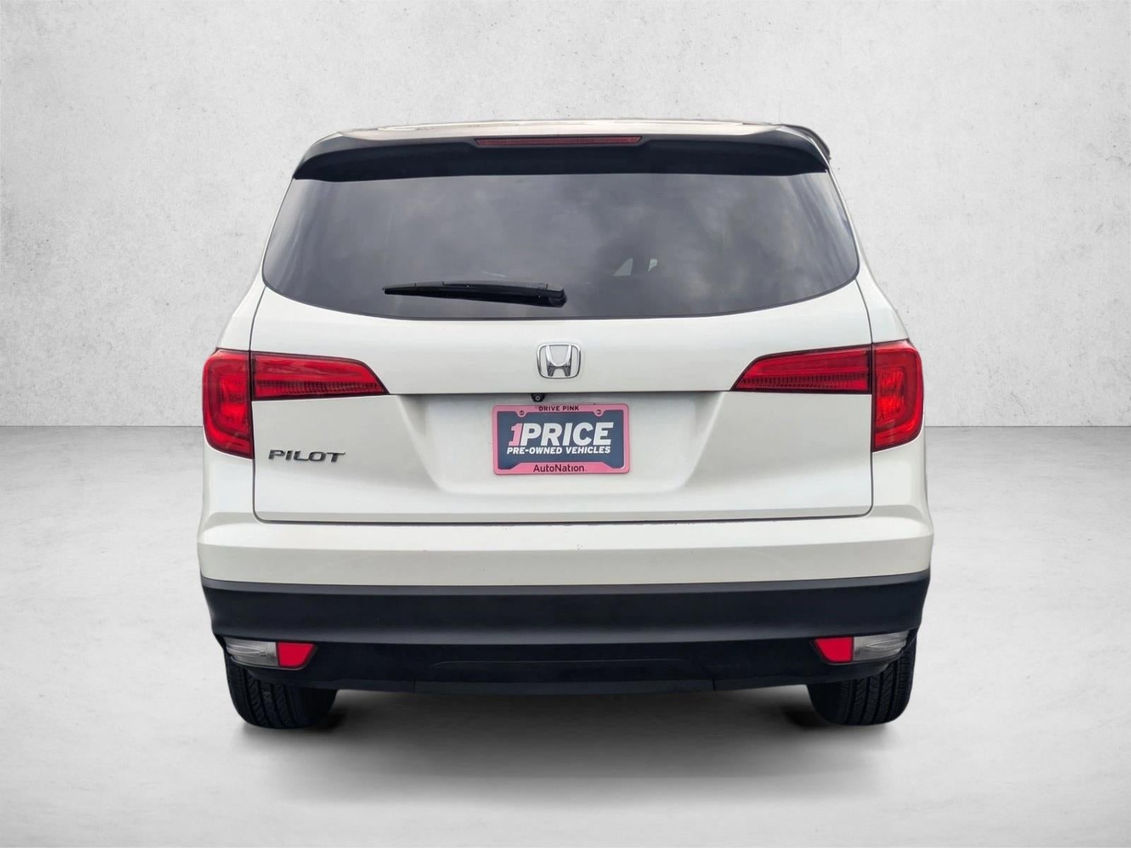 2017 Honda Pilot LX 2WD