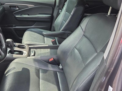 2017 Honda Pilot EX-L w/Navigation 2WD