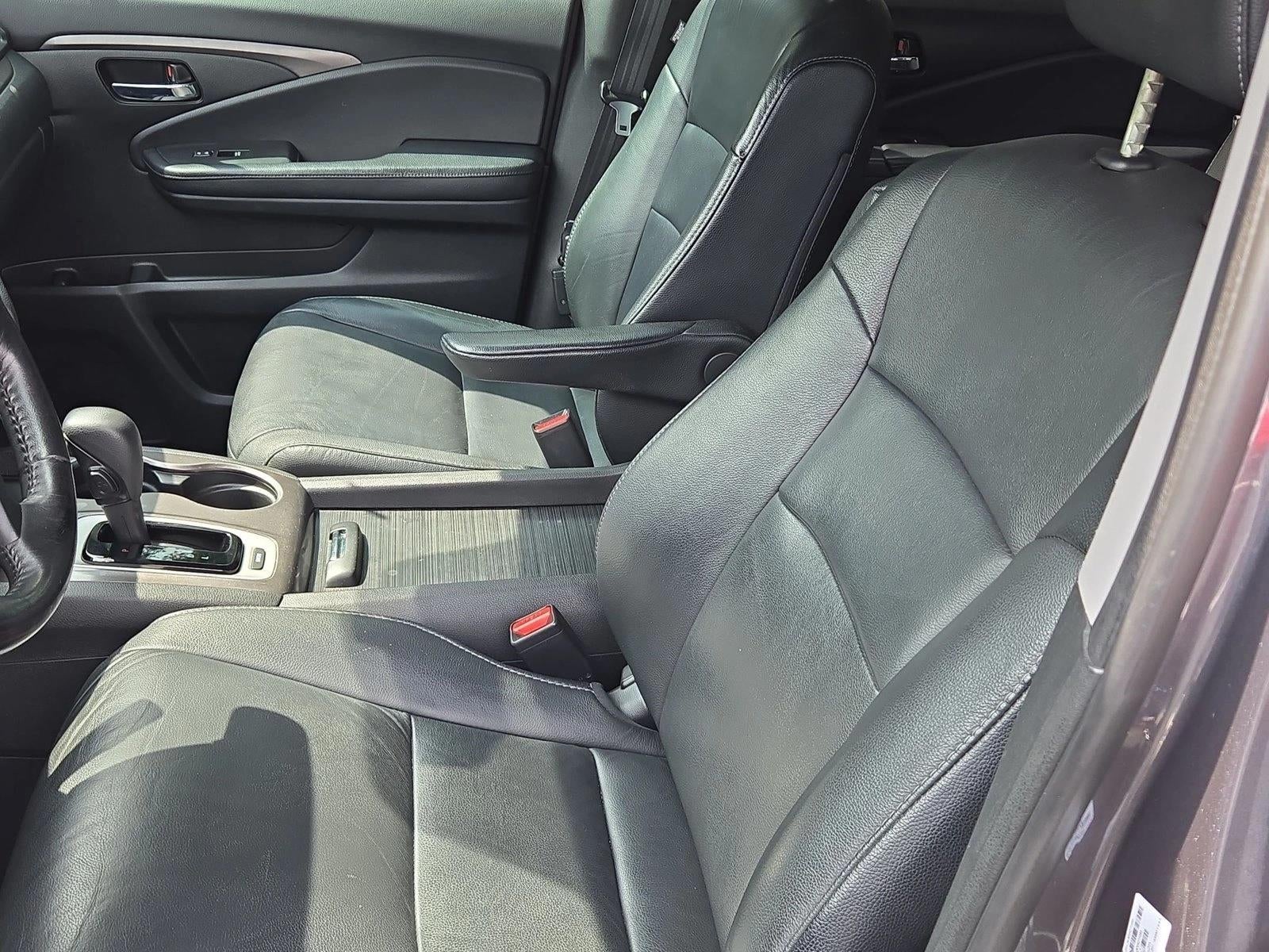 2017 Honda Pilot EX-L w/Navigation 2WD