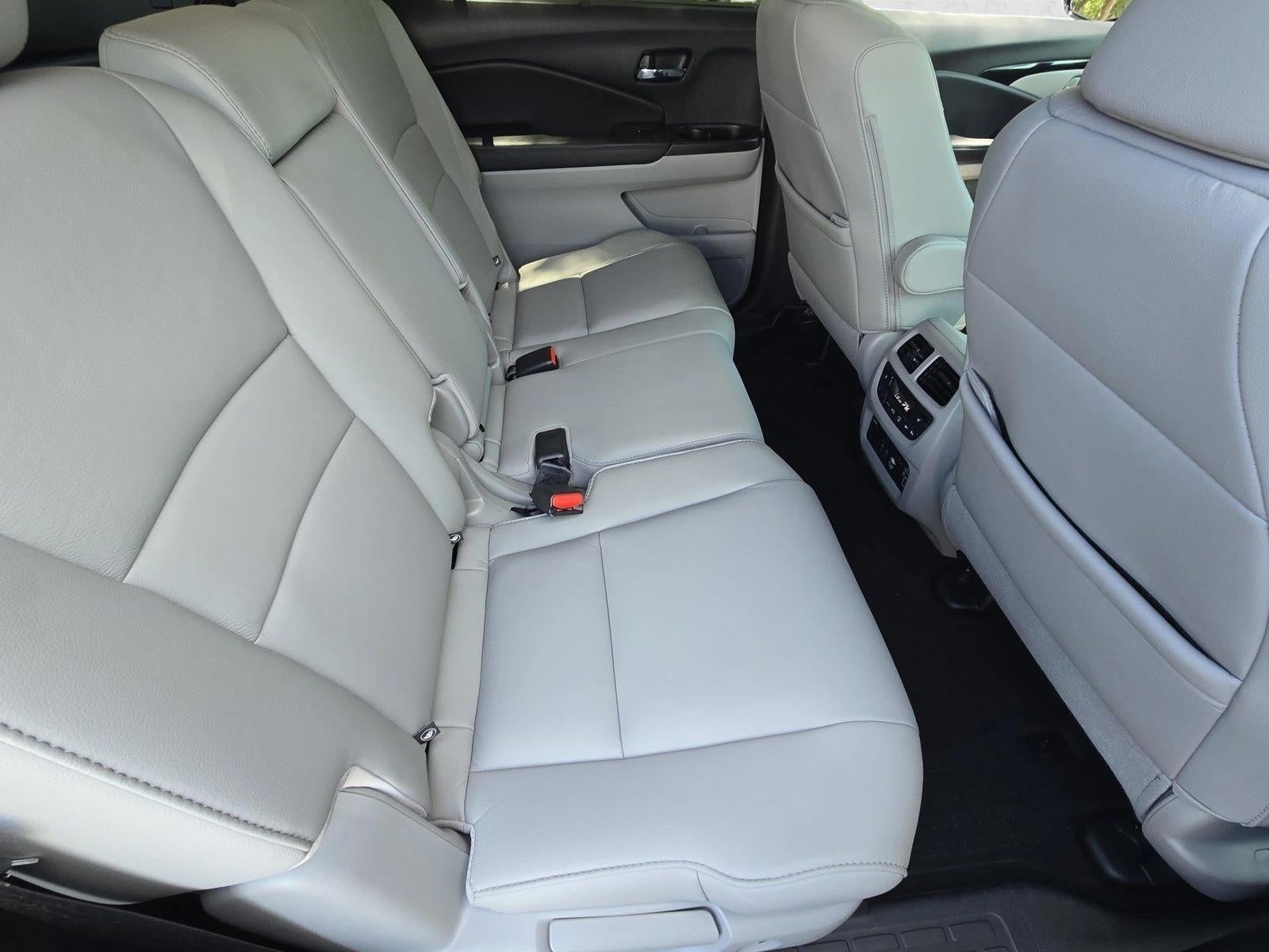 2019 Honda Pilot Touring 8-Passenger 2WD