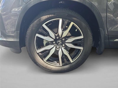 2019 Honda Pilot Touring 8-Passenger 2WD