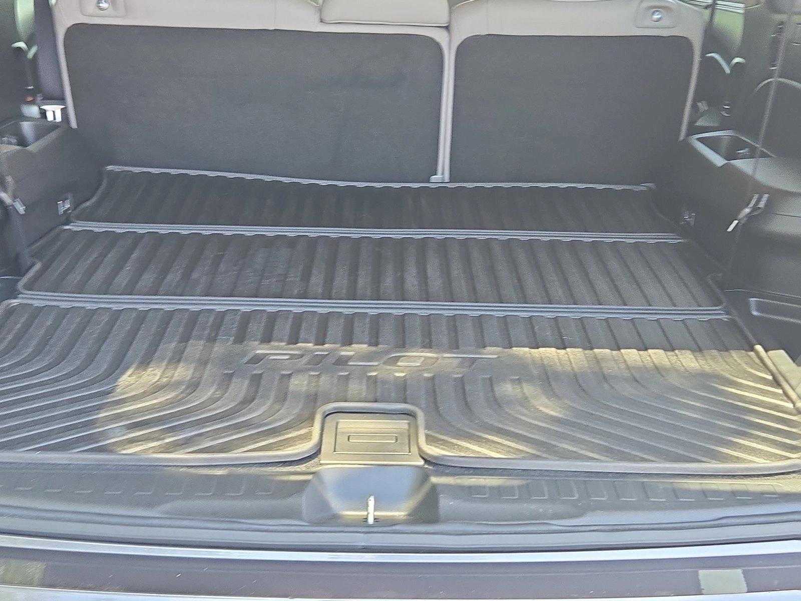 2019 Honda Pilot Touring 8-Passenger 2WD