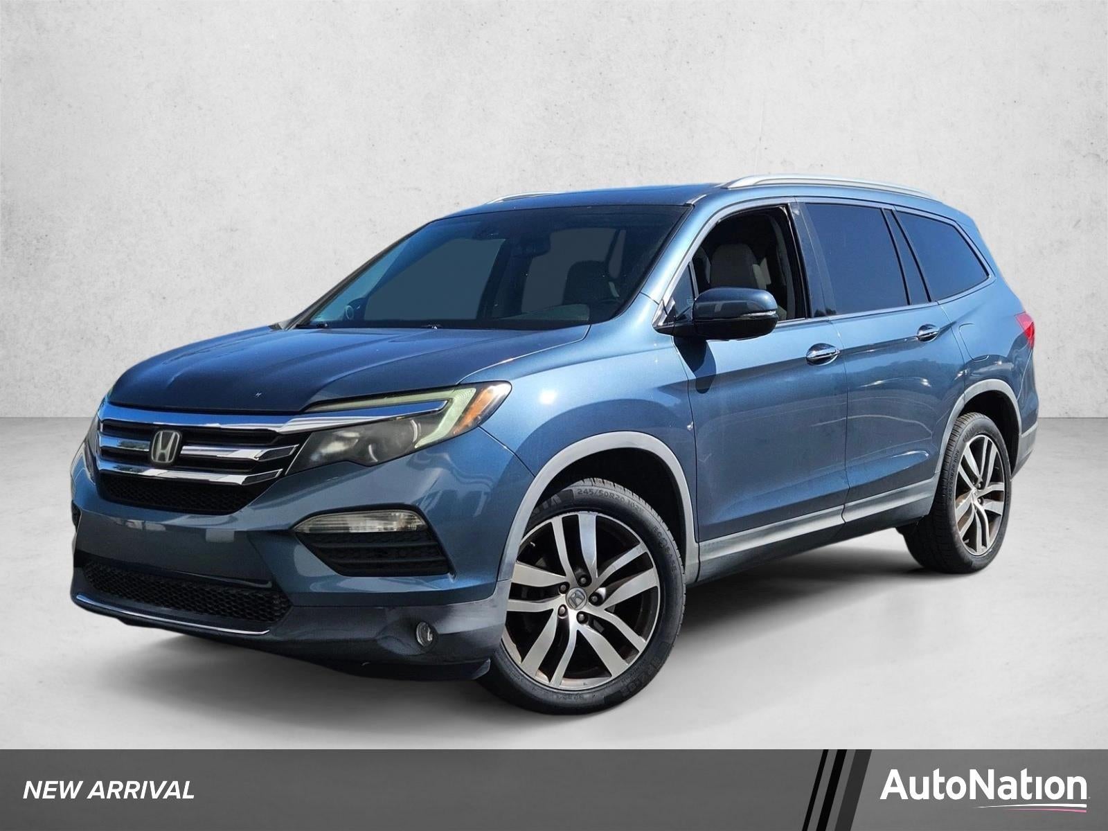 2016 Honda Pilot AWD 4dr Elite with DVD Rear Entertainment System and Navigation