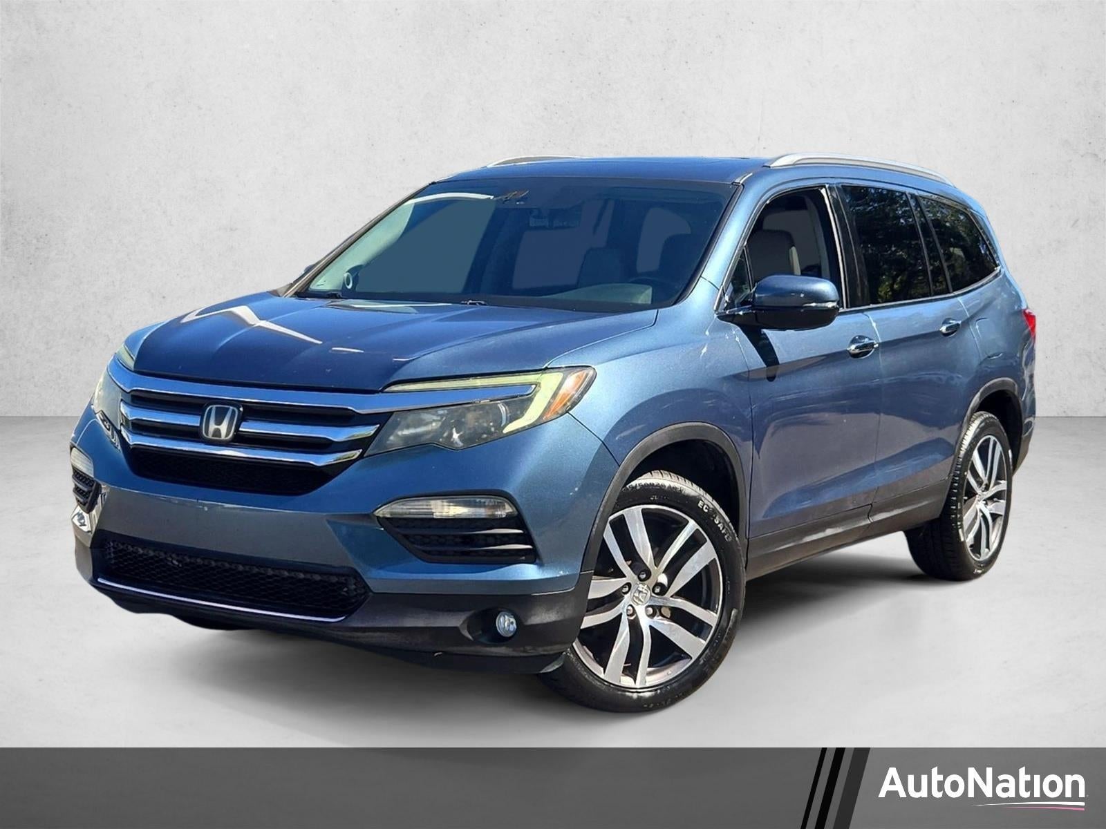 2016 Honda Pilot AWD 4dr Elite with DVD Rear Entertainment System and Navigation