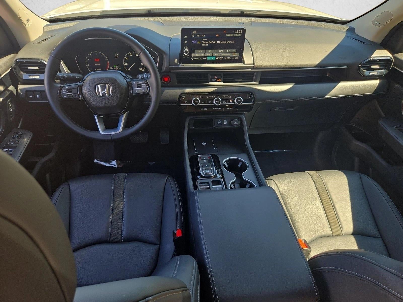 2025 Honda Pilot Touring AWD