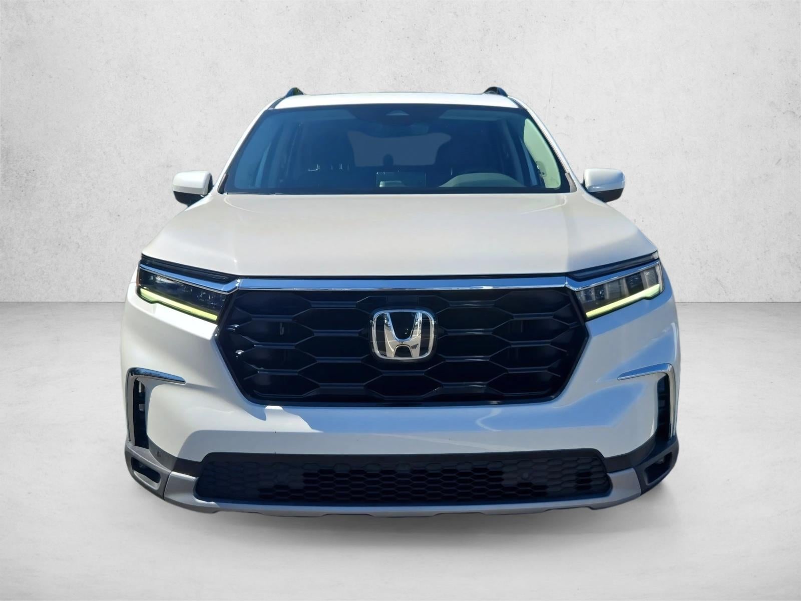 2025 Honda Pilot Touring AWD
