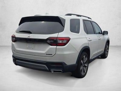 2025 Honda Pilot Touring AWD