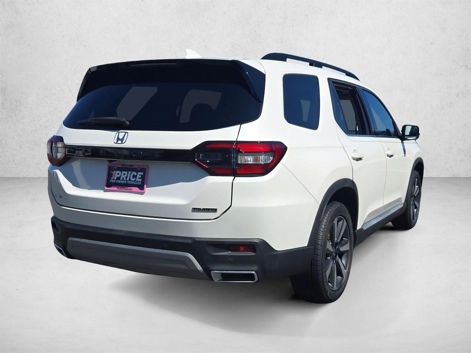 2025 Honda Pilot Touring AWD
