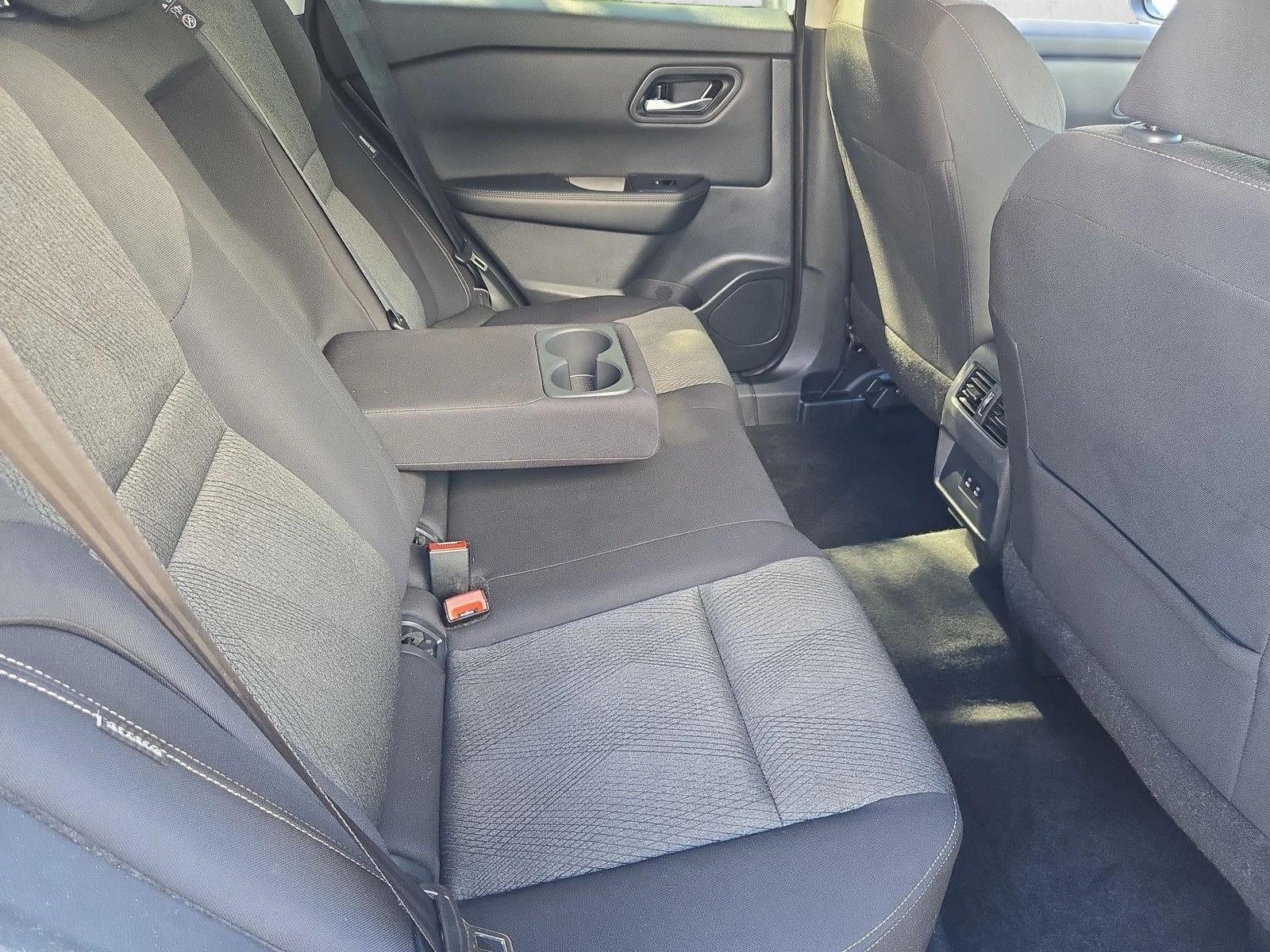 2024 Nissan Rogue AWD SV