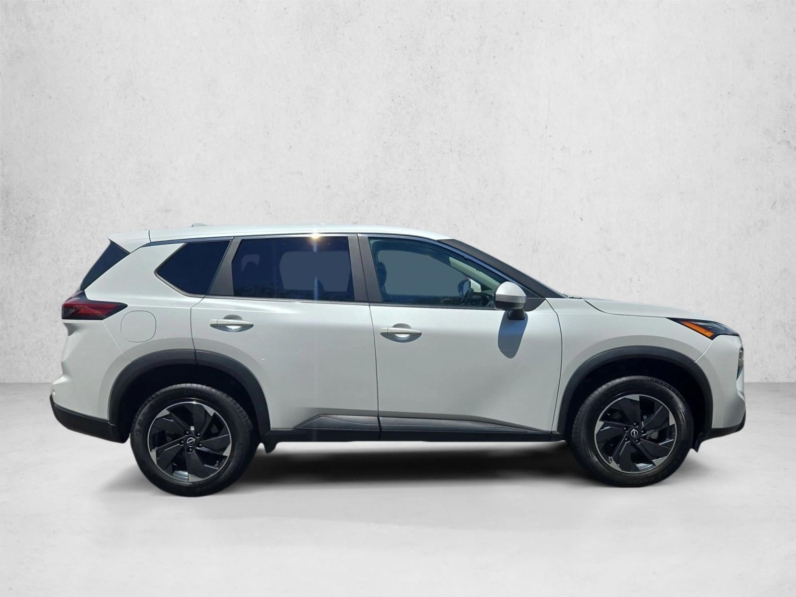 2024 Nissan Rogue AWD SV