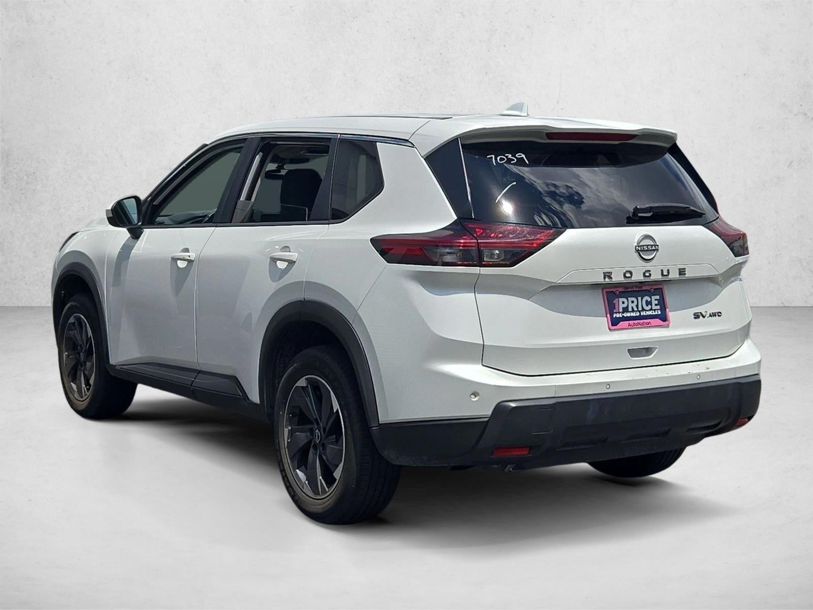 2024 Nissan Rogue AWD SV