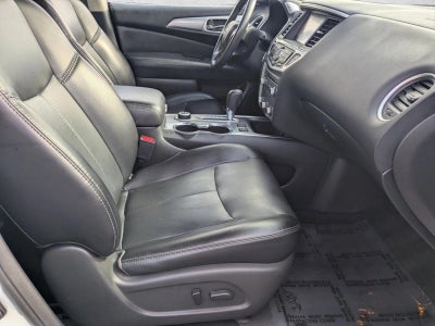 2017 Nissan Pathfinder 4x4 SL