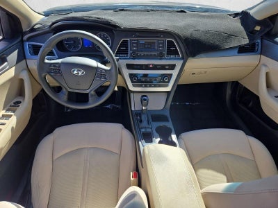 2015 Hyundai SONATA 4dr Sdn 2.4L SE