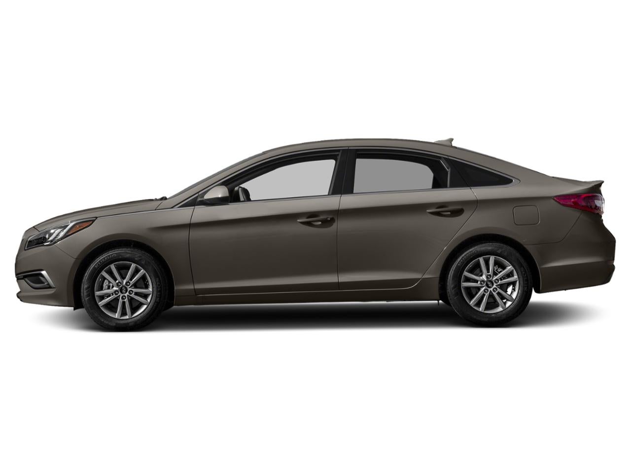 2015 Hyundai SONATA 4dr Sdn 2.4L SE