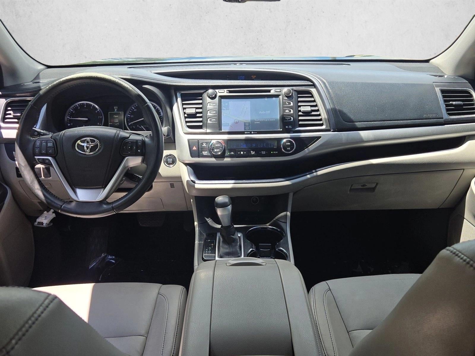 2014 Toyota Highlander AWD 4dr V6 XLE (Natl)