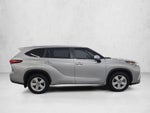 2024 Toyota Highlander LE FWD (Natl)