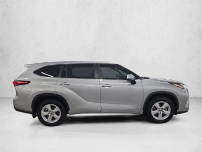 2024 Toyota Highlander LE FWD (Natl)