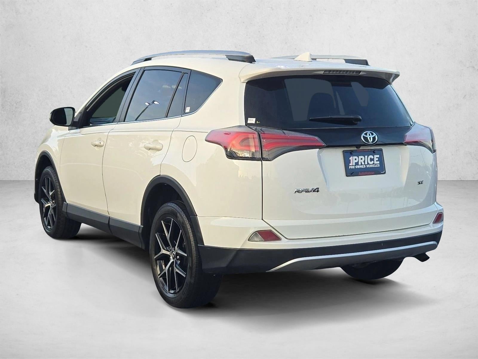2016 Toyota RAV4 FWD 4dr SE (Natl)