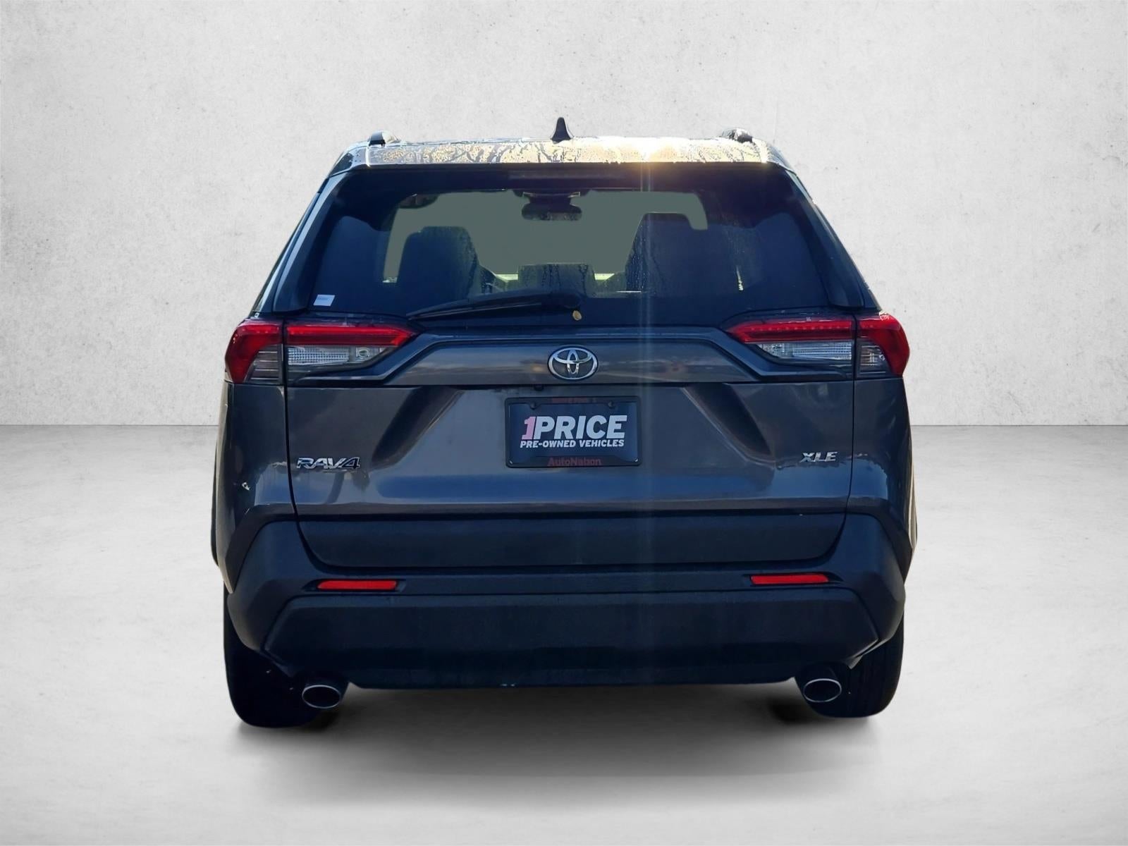 2019 Toyota RAV4 XLE FWD (GS)