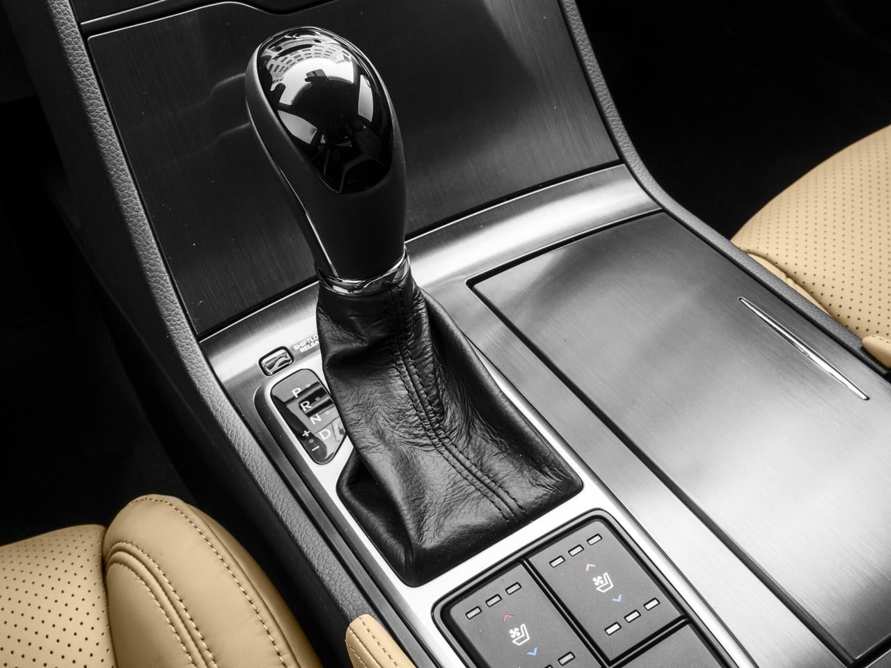 2017 Hyundai AZERA Limited 3.3L