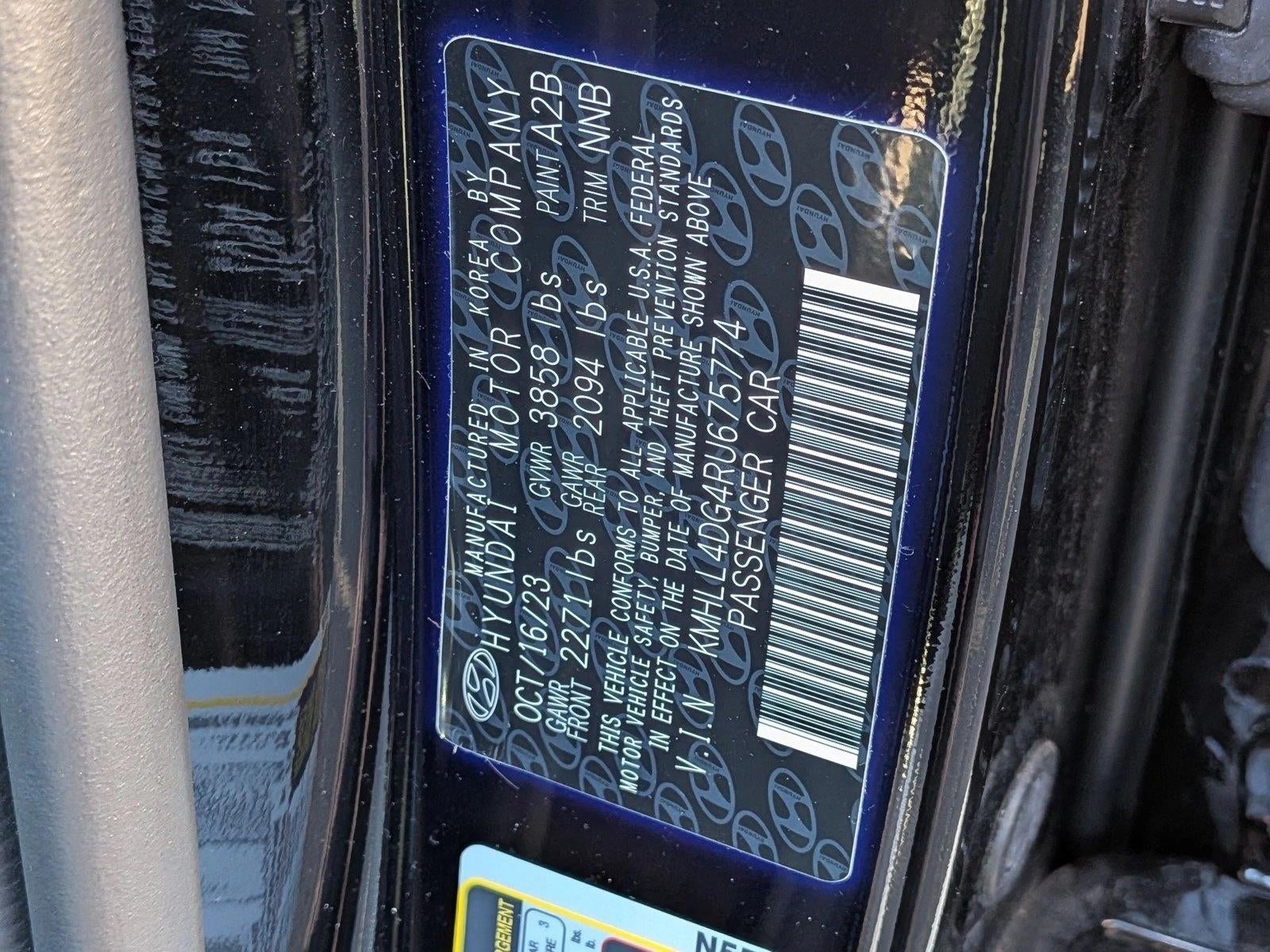 2024 Hyundai ELANTRA SE IVT