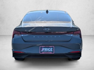 2021 Hyundai ELANTRA SEL IVT