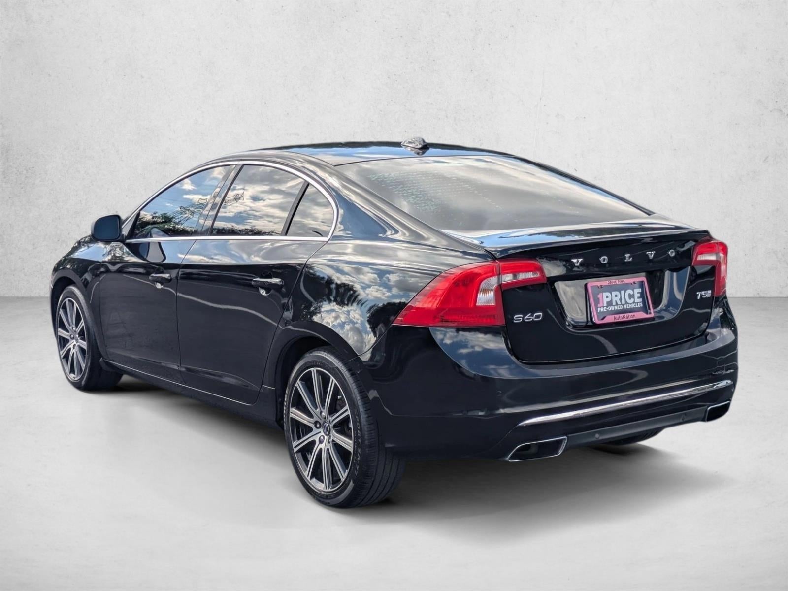 2017 Volvo S60 T5 FWD Inscription