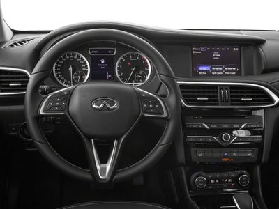2017 INFINITI QX30 Luxury FWD