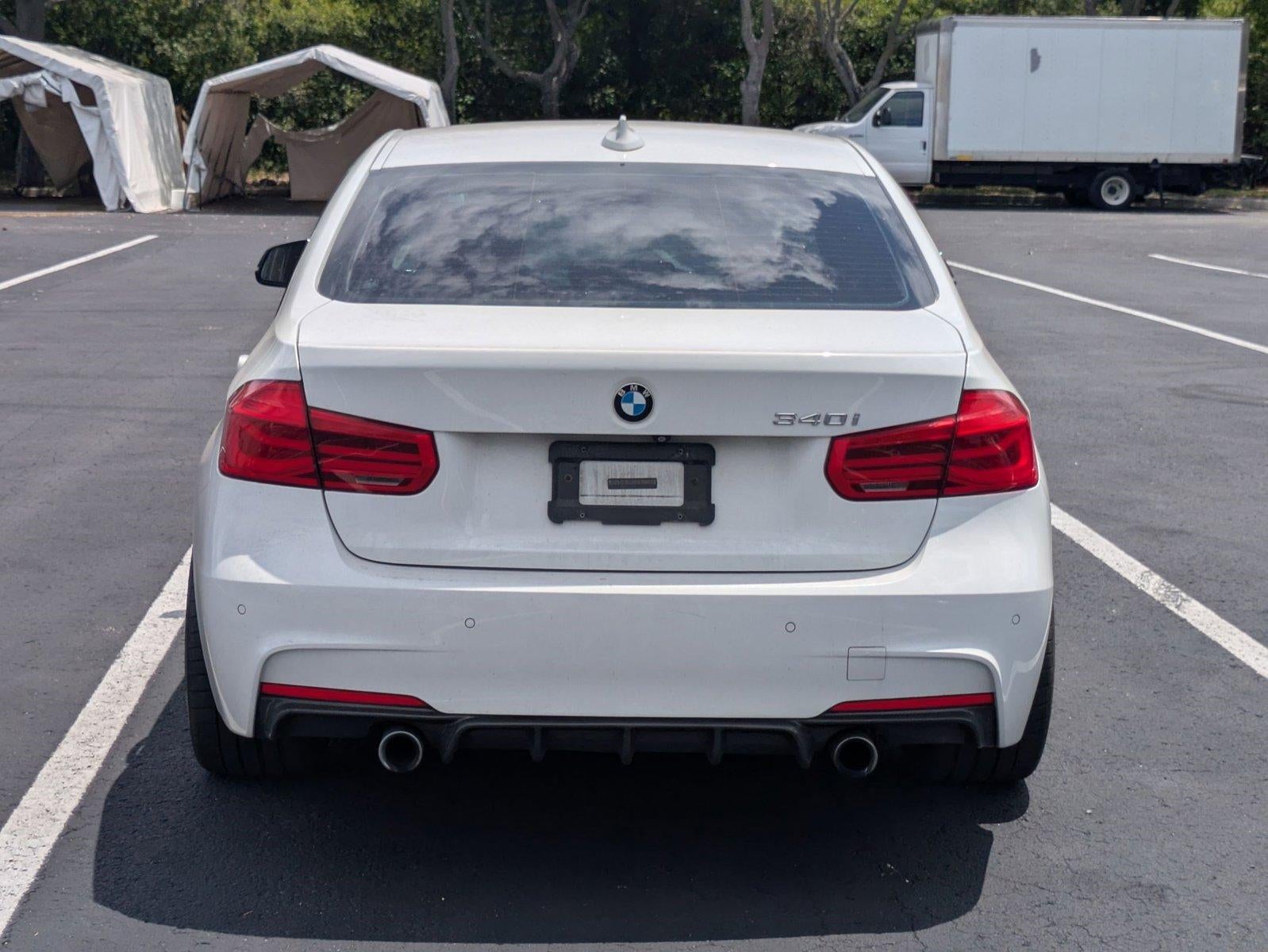 2018 BMW 340i Sedan