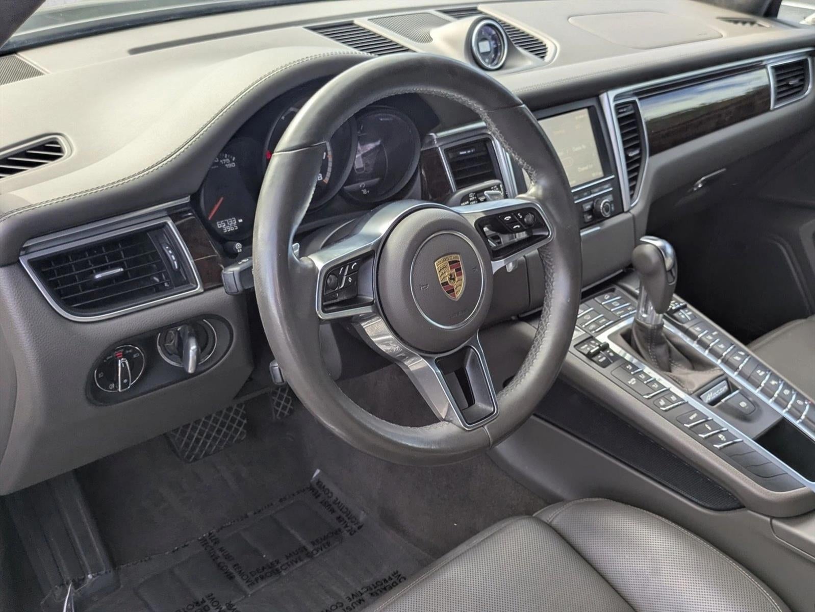2016 Porsche Macan AWD 4dr Turbo