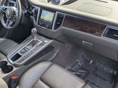 2016 Porsche Macan AWD 4dr Turbo