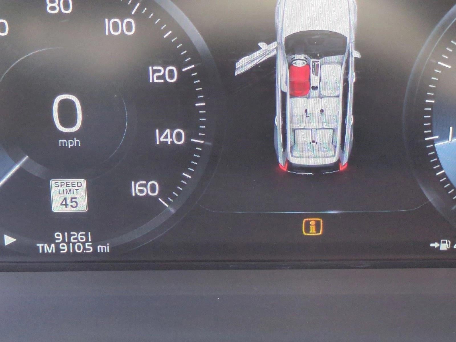 2021 Volvo XC90 T5 FWD Momentum 7P