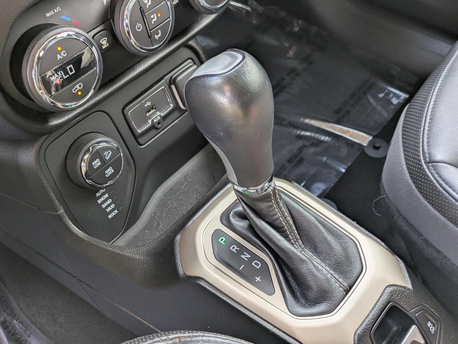 2017 Jeep Renegade Deserthawk 4x4 *Ltd Avail*