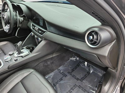 2022 Alfa Romeo Giulia RWD