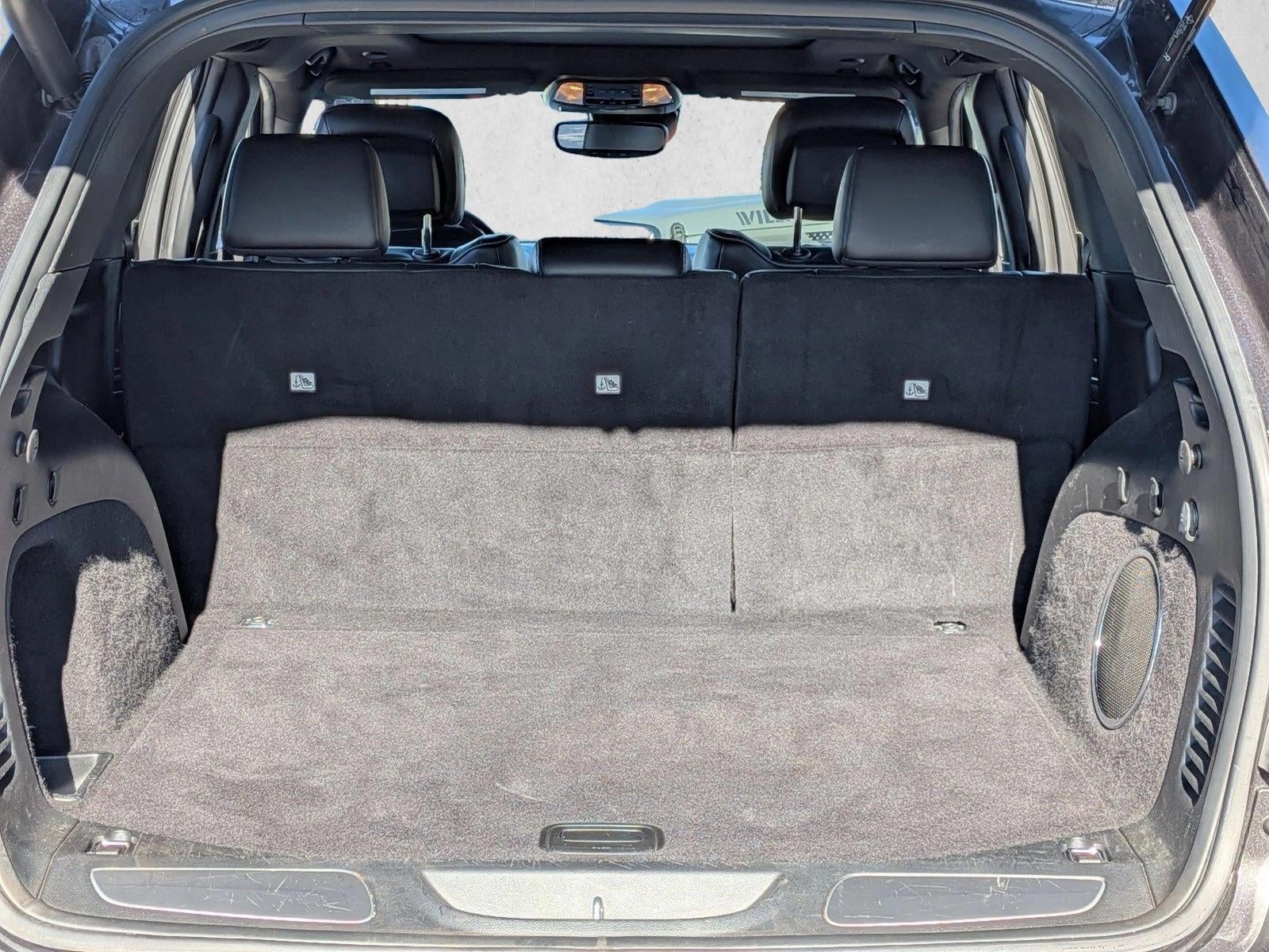 2019 Jeep Grand Cherokee Overland 4x2