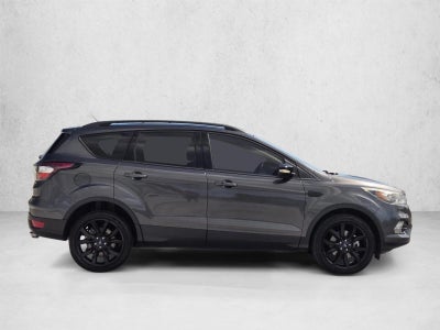 2017 Ford Escape Titanium 4WD